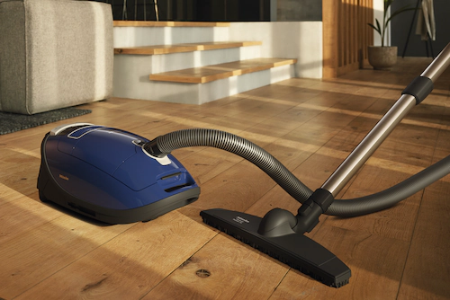 ASPIRATEUR TRAINEAU AVEC SAC MIELE COMPLETE C3 COMFORT XL PL – Image 2